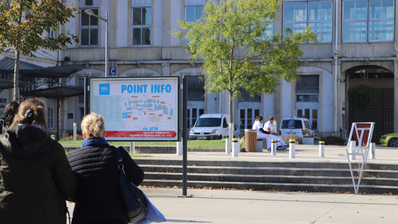 Lyon Une Gr Ve Ce Mercredi Lh Pital De La Croix Rousse