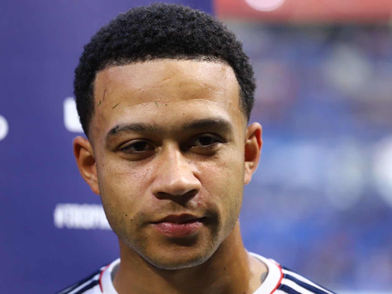 Blesse Avec La Selection Des Pays Bas Memphis Depay Ol S Accorde Une Petite Chicha