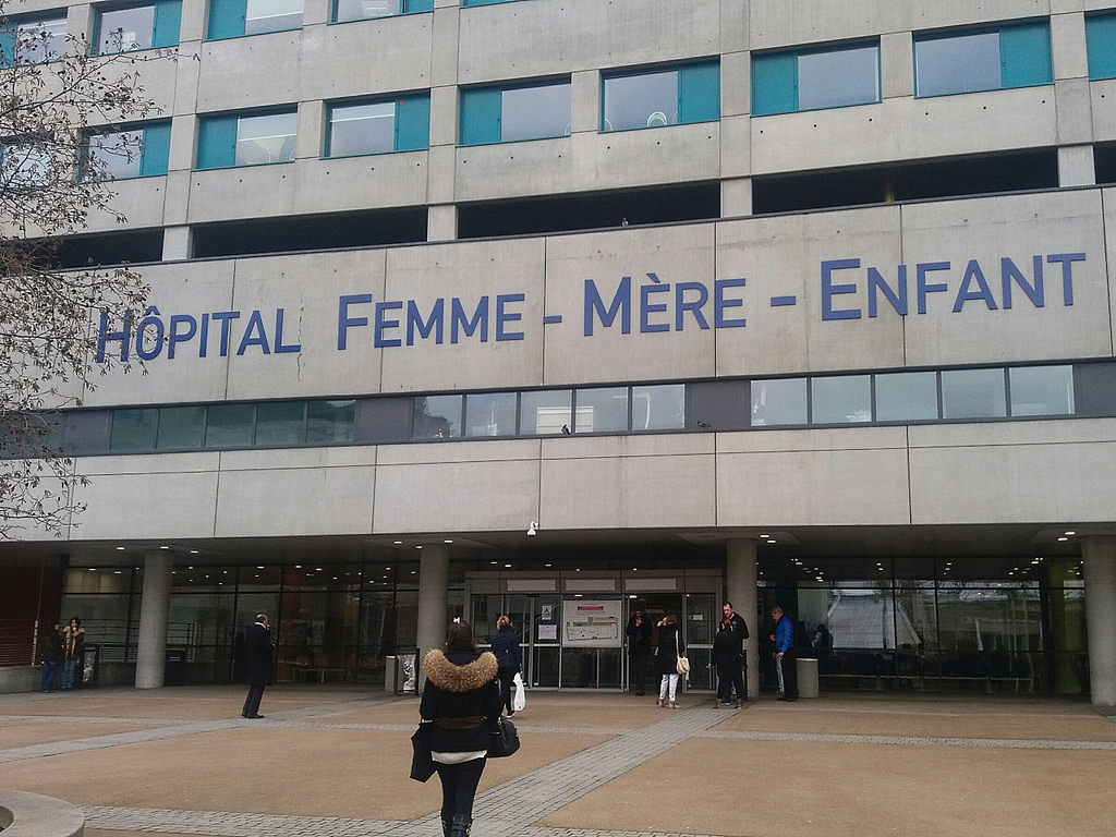 Syndrome Du Bebe Secoue Une Nounou Mise En Examen Apres Un Signalement De L Hfme