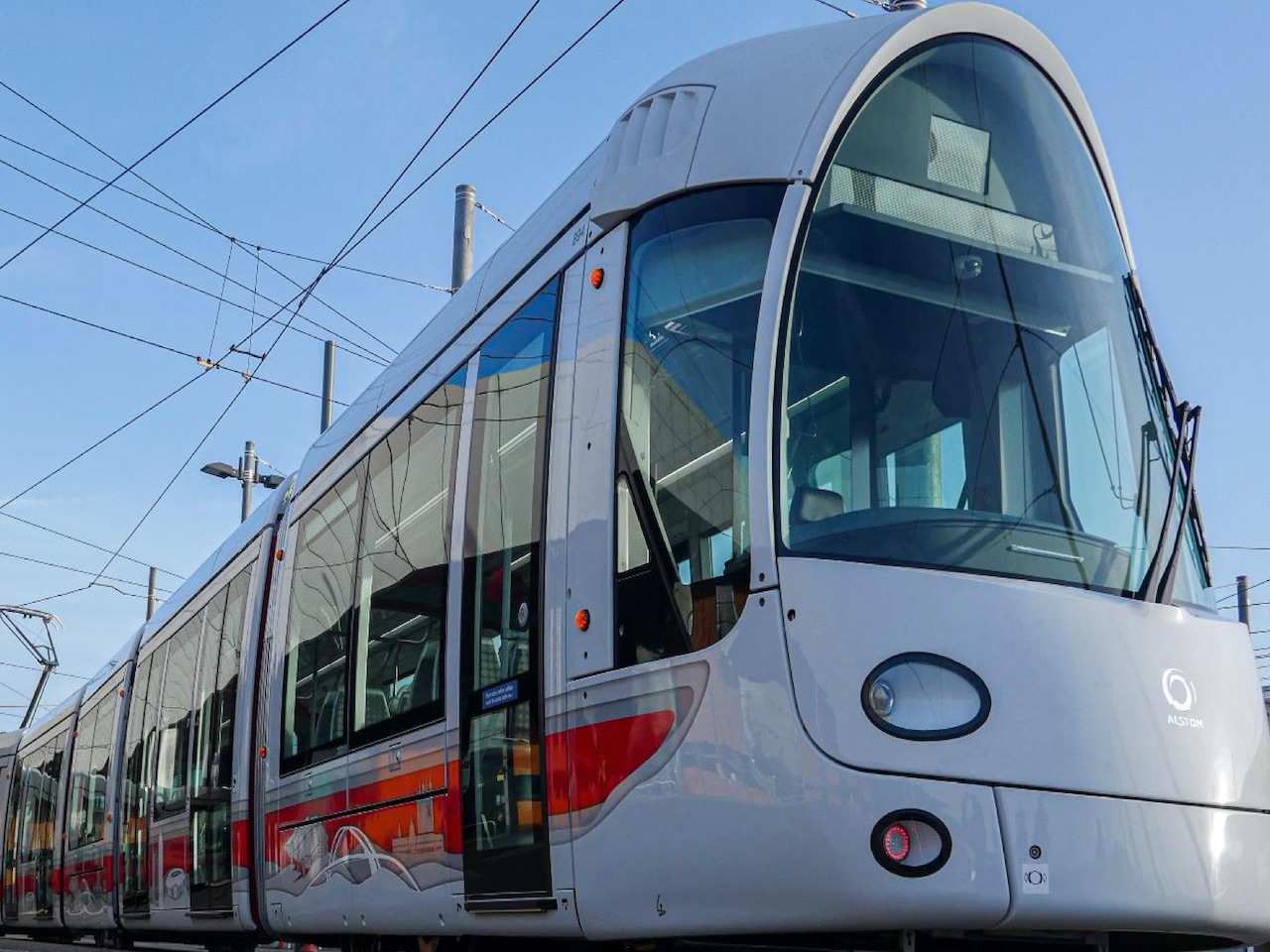 Des Rames De Tramway Nouvelle Génération Pour Le Déconfinement à Lyon