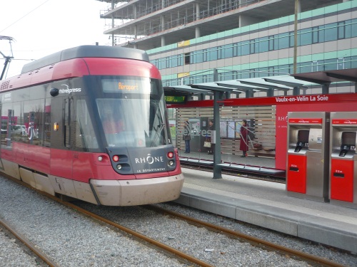 Un tram-train trop bruyant nommé RhônExpress