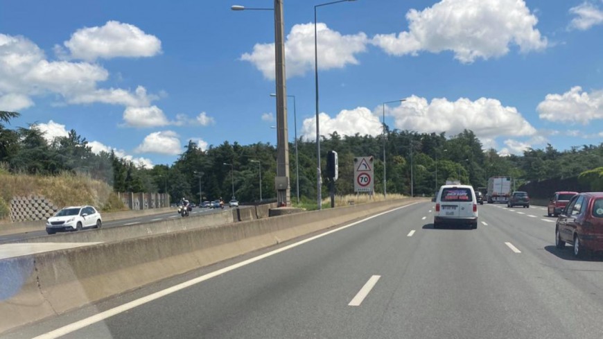 Un Radar Tourelle Installe Sur Le Peripherique A Lyon